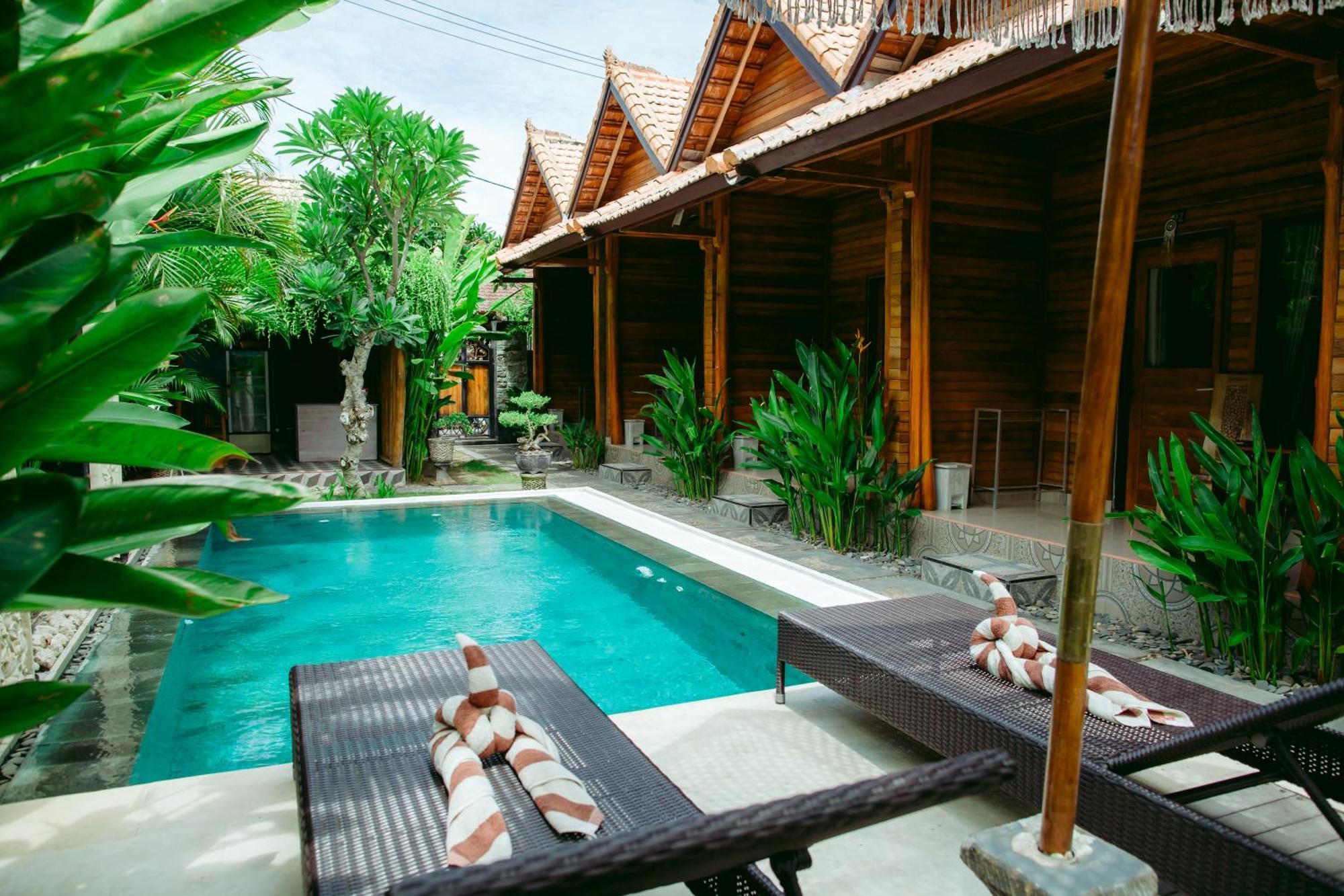 Kinton Guesthouse Batununggul Exterior photo