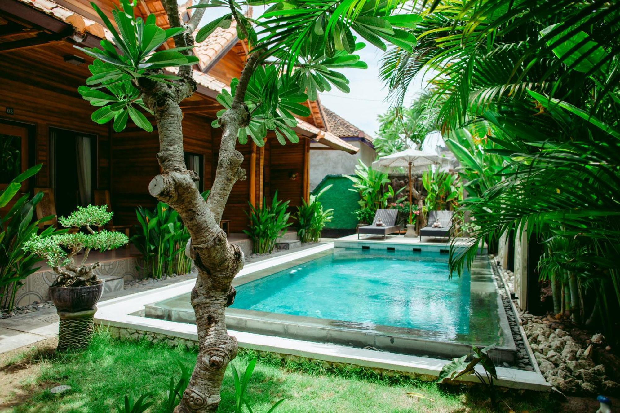 Kinton Guesthouse Batununggul Exterior photo